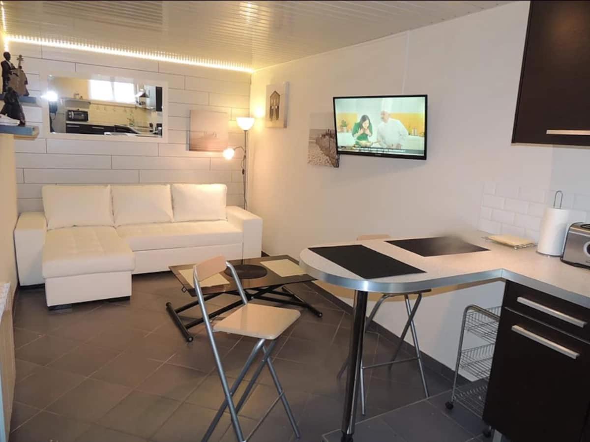 Ferienwohnung Location Duplex 52M² Au Coeur De Troyes Exterior foto